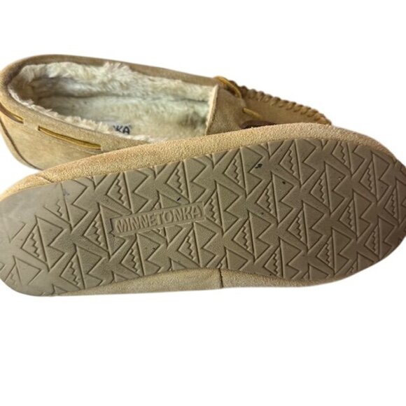 Minnetonka Womens Tan Suede Moccasin Slippers Size 8M With Faux Fur Lining & Rub - Picture 4 of 5
